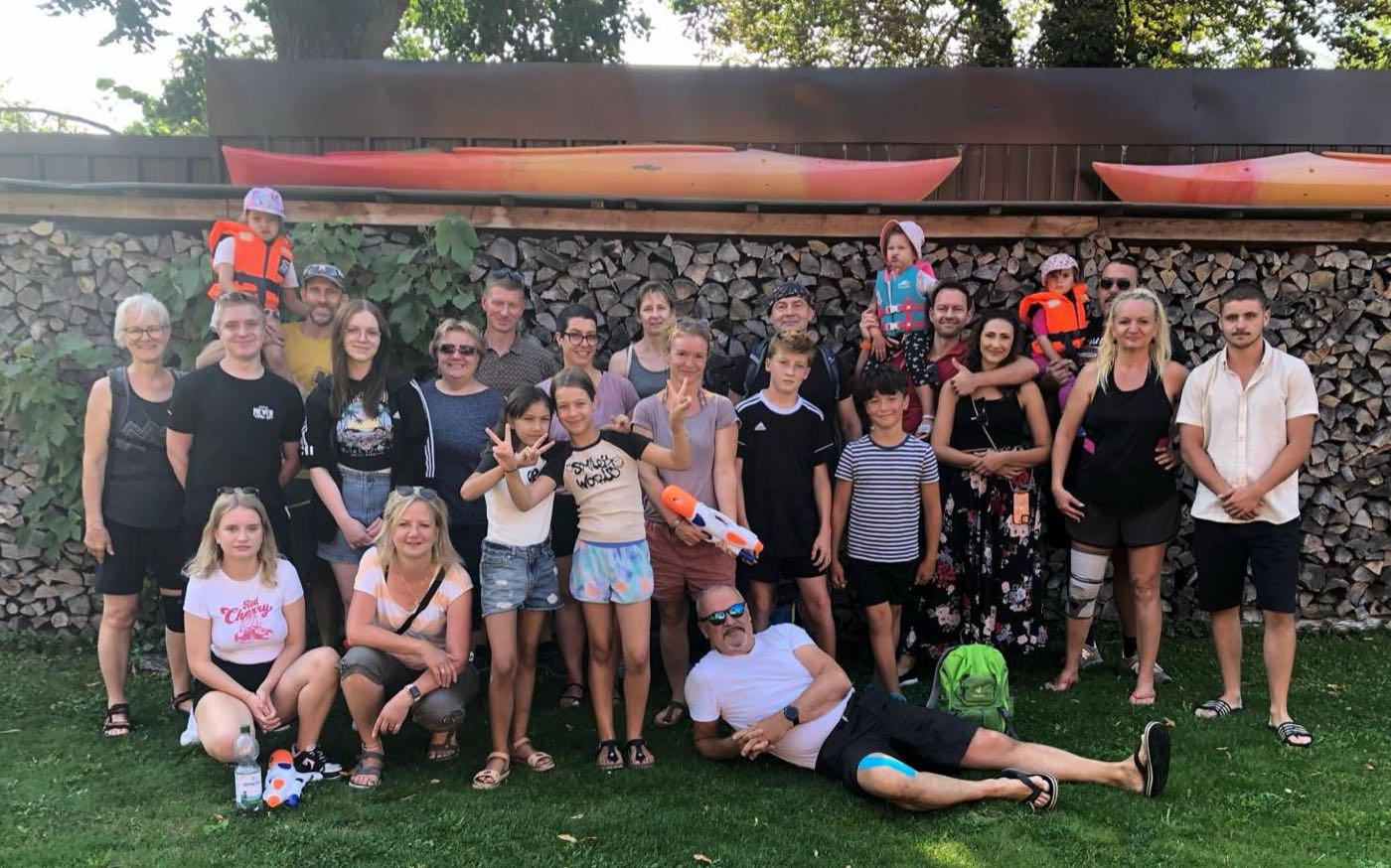 Gruppenbild der Mukoviszidose-Familien im Spreewald